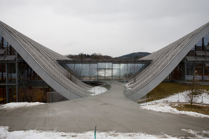 Paul Klee Zentrum (Renzo Piano 2005)