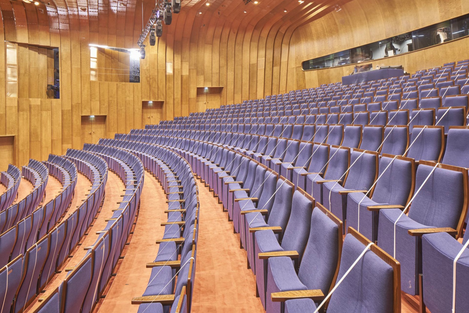 Schauspielhaus Theatersaal 2020 (Pfau 1969)
