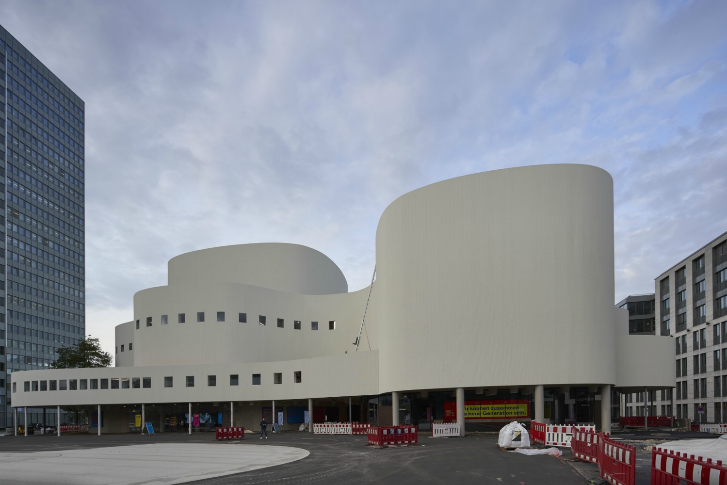 Schauspielhaus 2020 (Pfau 1969)