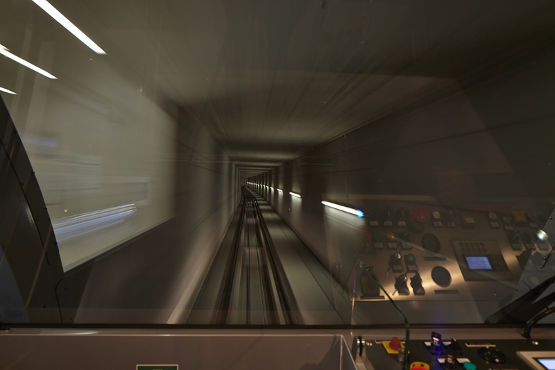 Hungerburgbahn (Hadid 2007) Tunnel nahe Kongress-Station