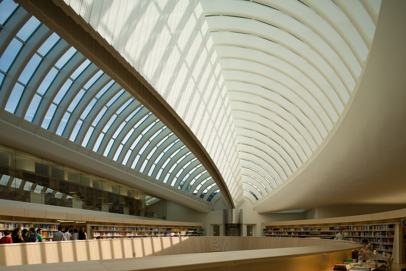 Uni Zürich, Bibliothek der Jura-Fakultät (Calatrava 2003)
